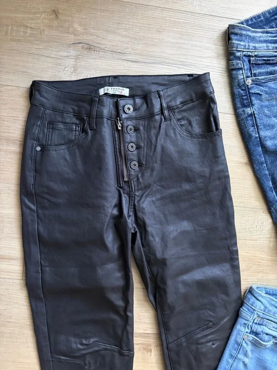 Zara Women Jeans Lot - Black, Light Blue, Medium Blue, Dark Blue - Picture 2 of 4